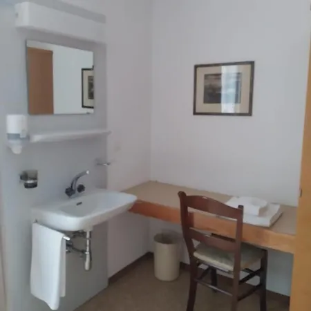Albergo Faido Fogadó 2*